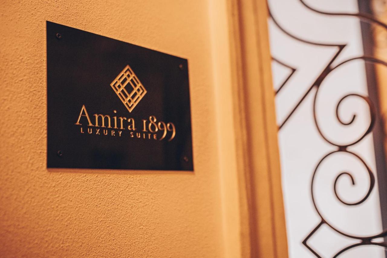 Amira 1899 Luxury Suite Галатина Экстерьер фото